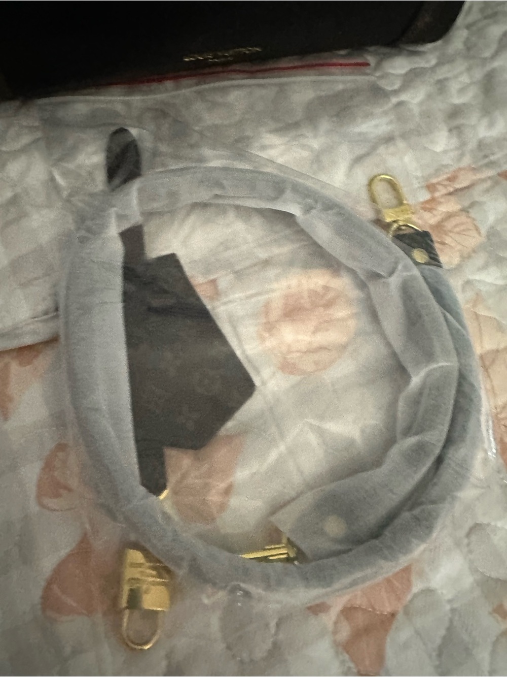 Black Leather Crossbody Bag - Black. Not authentic - Picture 3 of 12